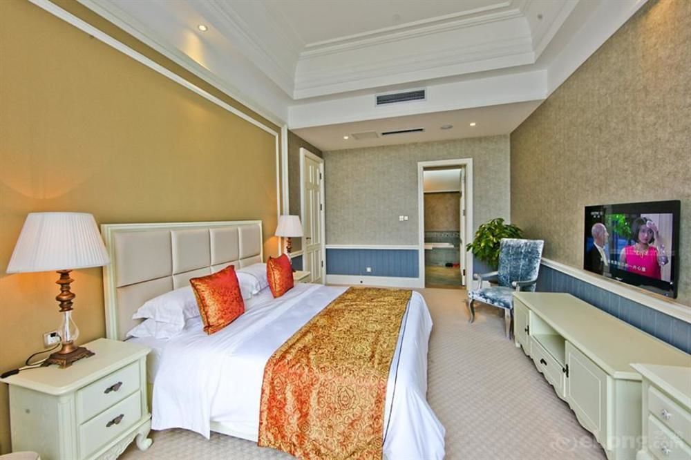 Blue Sky Hotel เยียนไถ ภายนอก รูปภาพ